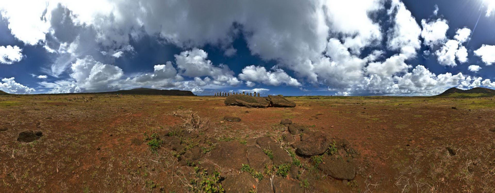 Ahu Tongariki (Fallen Moai)