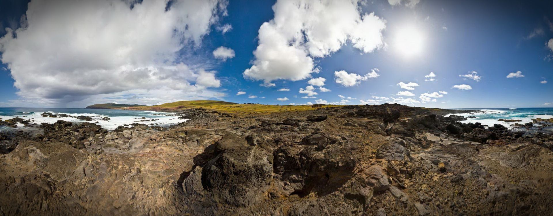 Hanga Hahave Seaside