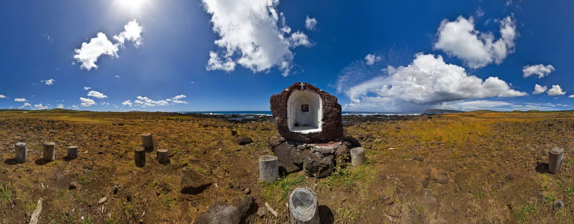 Ahu Tarakiu Virgin