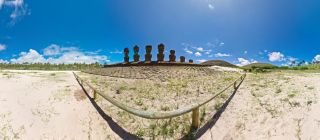 Anakena Moais (Front)